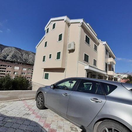 Fiore Di Cattaro **** Lux Apartment With Parking Exterior photo