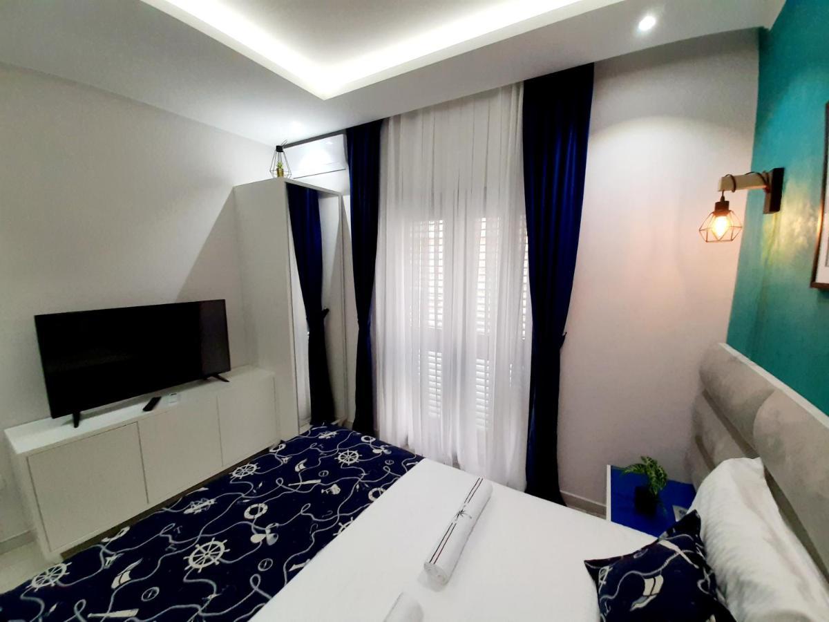 Fiore Di Cattaro **** Lux Apartment With Parking Exterior photo